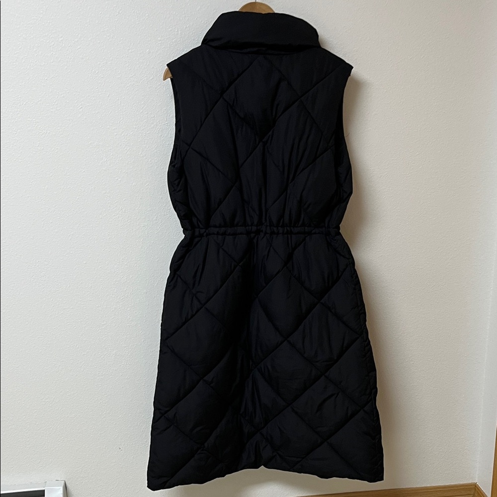 Saint & Sinner Black Quilted Long Vest women’s size L - Picture 3 of 3